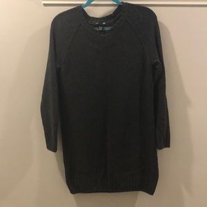 EUC BASIC by H&M Grey Long Sweater Size Small